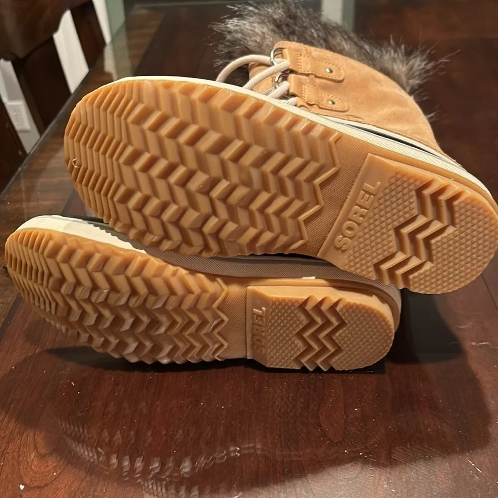 Sorel new without